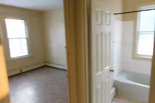 293 Westland St, Hartford, CT 06112 - Photo 5