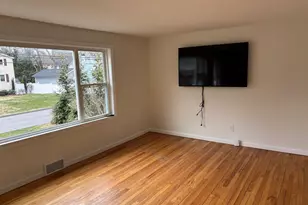 24 Deepwood Ln, Norwalk, CT 06854 - Photo 7