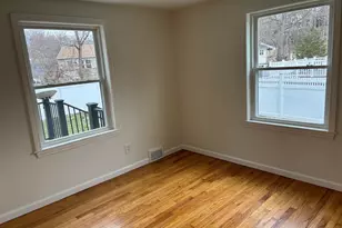 24 Deepwood Ln, Norwalk, CT 06854 - Photo 13