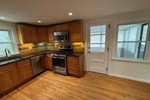 24 Deepwood Ln, Norwalk, CT 06854 - Photo 5