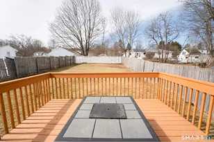 83 Essex Ave, Waterbury, CT 06704 - Photo 23