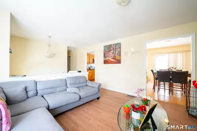 83 Essex Avenue, Waterbury, CT 06704 - Photo 9