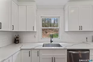 17 Valley Field Rd S, Newtown, CT 06482 - Photo 11