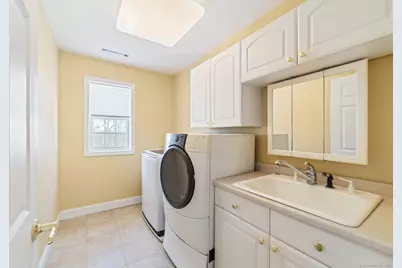 126 Sunset Ridge, Southbury, CT 06488 - Photo 27