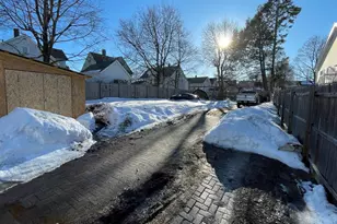 264 S Main St, Torrington, CT 06790 - Photo 7