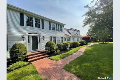 102 Orchard Hill Drive, Windsor Locks, CT 06096 - Photo 3