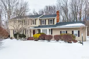 34 Bagburn Rd, Monroe, CT 06468 - Photo 1