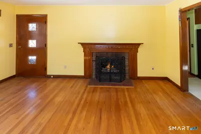 32 Cedar Lane, Montville, CT 06382 - Photo 5