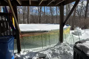 33 Sky View Cir, Hamden, CT 06514 - Photo 3