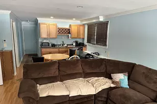 33 Sky View Cir, Hamden, CT 06514 - Photo 29