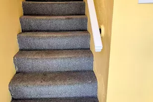 239 Old Farms Rd, Avon, CT 06001 - Photo 5