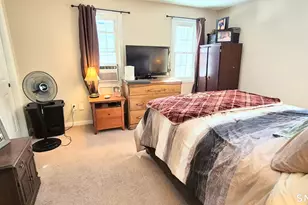 239 Old Farms Rd, Avon, CT 06001 - Photo 19