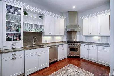 100 Stone Ridge Way #APT 1H, Fairfield, CT 06824 - Photo 3