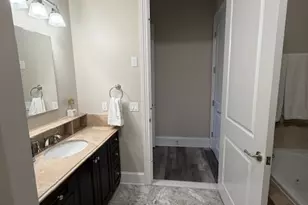 100 Stone Ridge Way, Fairfield, CT 06824 - Photo 17