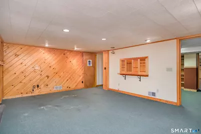 8 Crest Road, Danbury, CT 06811 - Photo 29