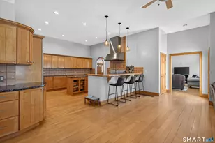 174 Westfort Dr, Meriden, CT 06451 - Photo 7