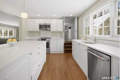 12 Dellwood Road, Darien, CT 06820 - Photo 7