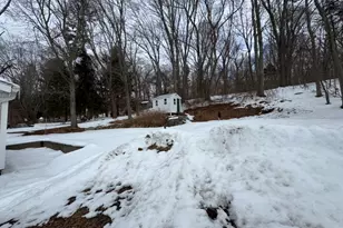 25 Wawecus Hill Rd, Norwich, CT 06360 - Photo 13