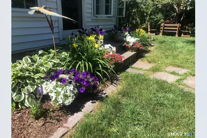 188 Henderson Road, Fairfield, CT 06824 - Photo 37