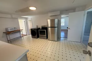 29 N Hill Rd, North Haven, CT 06473 - Photo 7