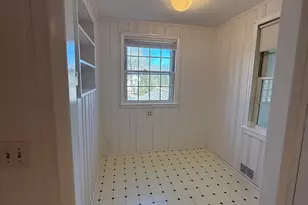 29 N Hill Rd, North Haven, CT 06473 - Photo 13