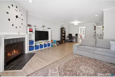 3977 Park Avenue #3977, Fairfield, CT 06825 - Photo 5