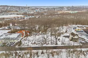 270 Bradley St, East Haven, CT 06512 - Photo 9