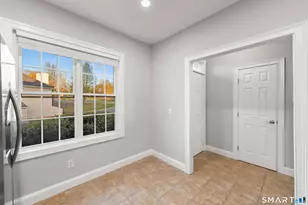 103 Cambridge Cmns, Middletown, CT 06457 - Photo 15