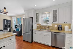 22 Driftway Rd, Danbury, CT 06811 - Photo 15