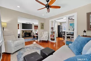 22 Driftway Rd, Danbury, CT 06811 - Photo 5