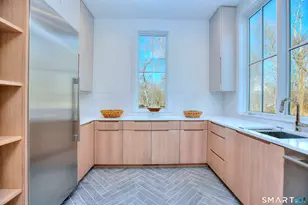 8 Loretta Ct, Westport, CT 06880 - Photo 17