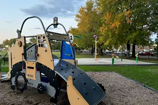 325 N Bishop Ave, Bridgeport, CT 06610 - Photo 15