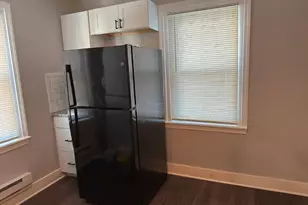 1163 W Main St, Waterbury, CT 06708 - Photo 3