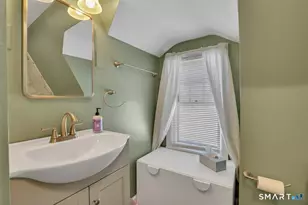 68 Cooper Hill St, Manchester, CT 06040 - Photo 23