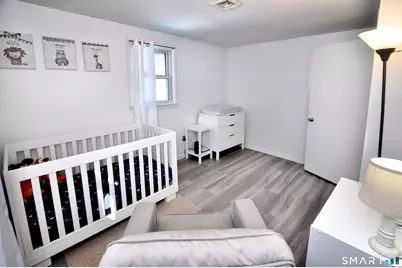 548 Mulberry Street, Windsor Locks, CT 06096 - Photo 29