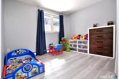 548 Mulberry Street, Windsor Locks, CT 06096 - Photo 31