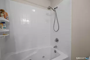 374 Meridian St Ext, Groton, CT 06340 - Photo 25