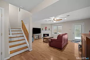 374 Meridian St Ext, Groton, CT 06340 - Photo 11