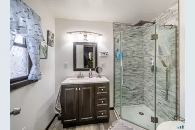 79 Roosevelt Avenue, Norwich, CT 06360 - Photo 17