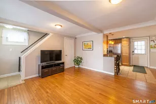 79 Roosevelt Ave, Norwich, CT 06360 - Photo 9