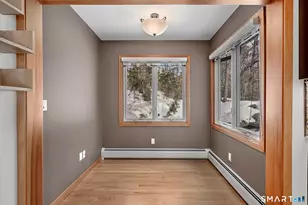 40 Osborne Hill Rd, Newtown, CT 06482 - Photo 7