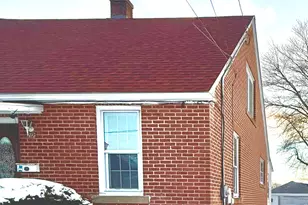 212 Platt St, Waterbury, CT 06704 - Photo 3