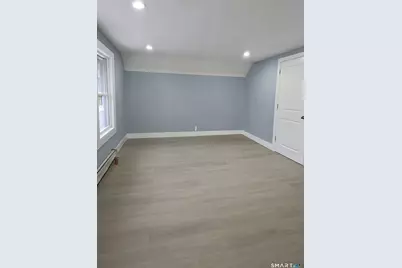 212 Platt Street, Waterbury, CT 06704 - Photo 9