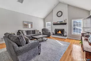 55 Old Dairy Ln, Shelton, CT 06484 - Photo 13