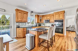 55 Old Dairy Ln, Shelton, CT 06484 - Photo 5