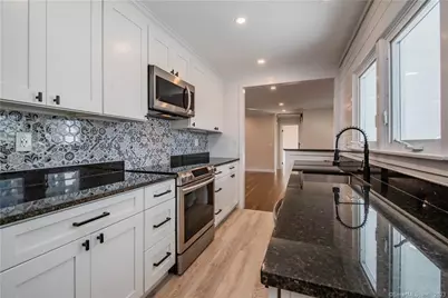 365 Woodbury Road, Watertown, CT 06795 - Photo 11