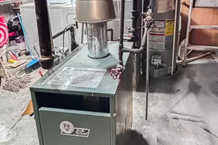 364 Griffin Ave, Bridgeport, CT 06606 - Photo 37