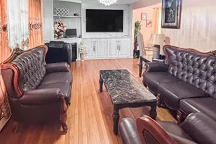 364 Griffin Ave, Bridgeport, CT 06606 - Photo 3