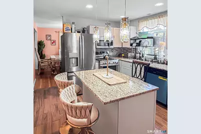 364 Griffin Avenue, Bridgeport, CT 06606 - Photo 9