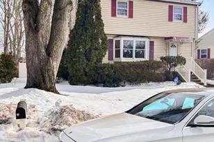 364 Griffin Ave, Bridgeport, CT 06606 - Photo 3